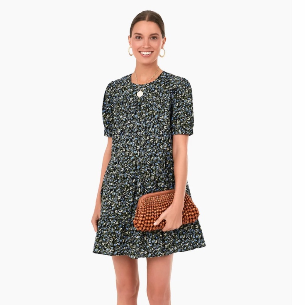 Hyacinth House Floral Short Sleeve Smock Dress